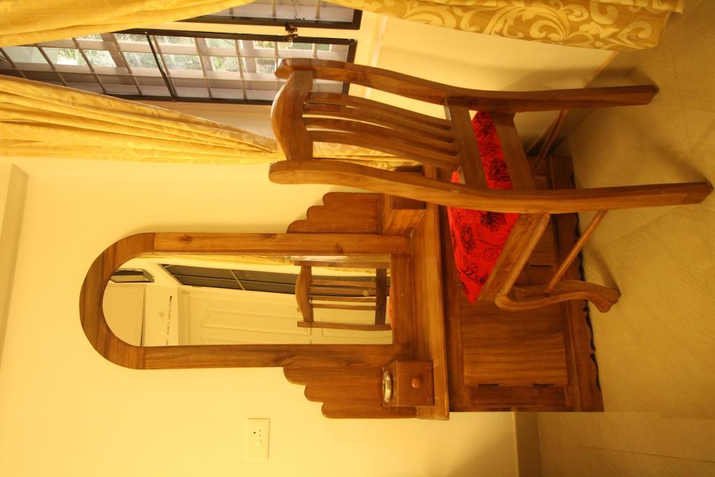 Aaron'S Homestay Kochi Esterno foto
